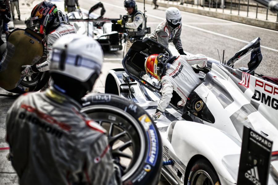  Porsche 919 Hybrid 2015 года  (фото 267 из 481)